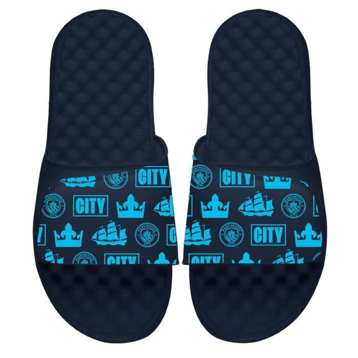 맨체스터 시티 FC 맨시티 EPL 글리프 패턴 슬라이드 샌들 by 아이슬라이드